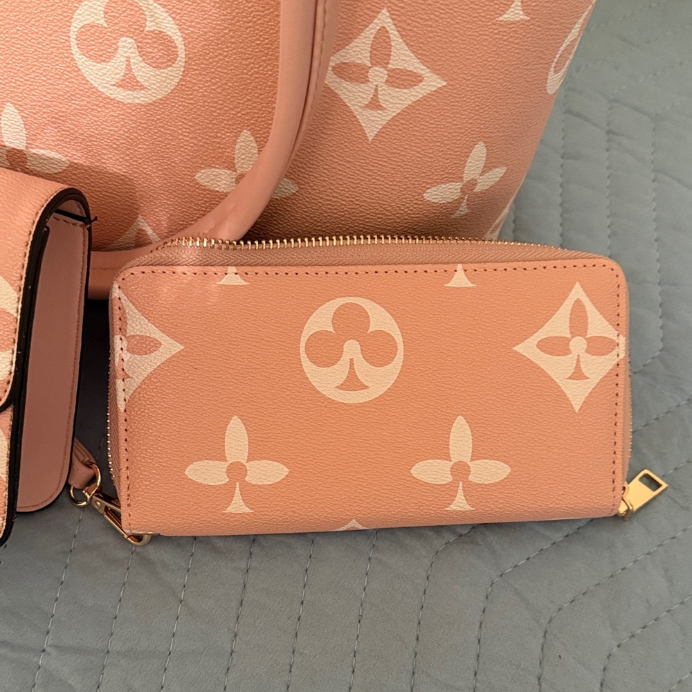 Pink Designer Tote Bag - Picture 4 of 13
